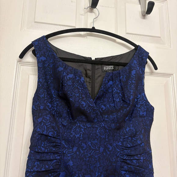 Adrianna Papell Navy Blue Lace Sheath Dress | V-Neck Ruched Sz 10 Wedding - Picture 4 of 13